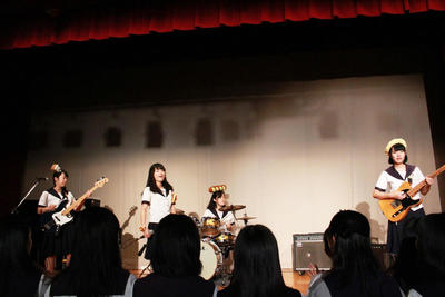 CA学校祭軽音001.jpg